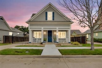 Building Photo - 209 Cody Hunter