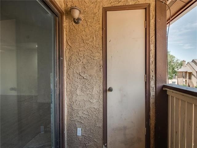 Building Photo - 1200 Calico Ln