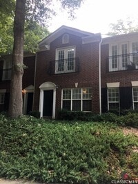 Building Photo - 110 Wood Lake Dr
