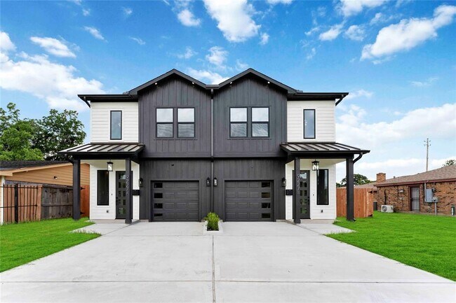 Primary Photo - 9227 Ashville Dr