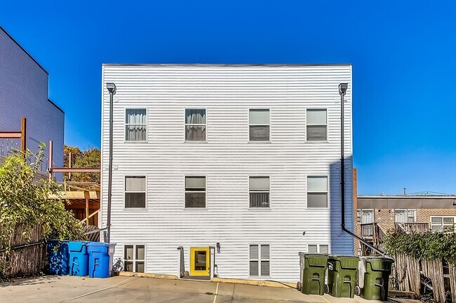 Building Photo - Welcome to Unit 202 at the Arboretum Condo...