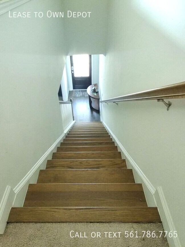 Building Photo - Lease to Own Home