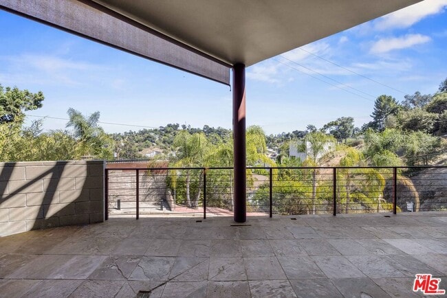 Building Photo - 2222 Bancroft Ave