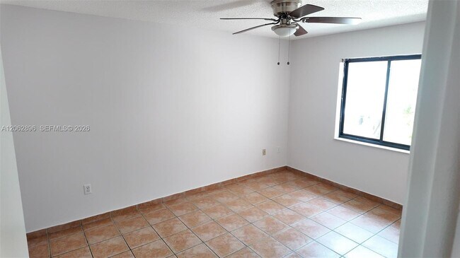 Building Photo - 8999 SW 123rd Ct