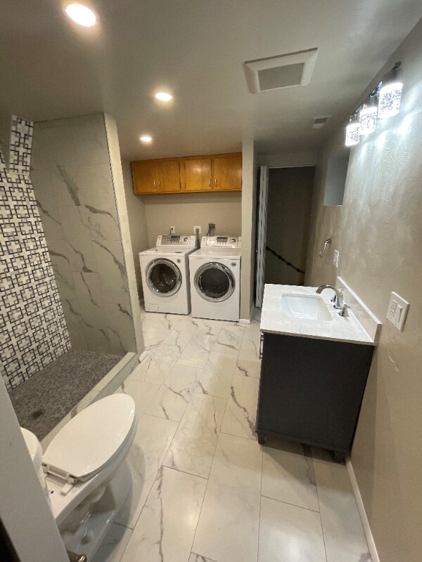 Building Photo - 24 El Sereno Dr