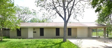 Building Photo - 4bd/2ba in Killeen Tx
