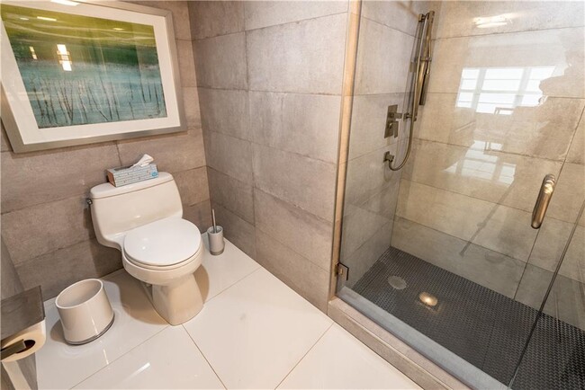 Building Photo - 3750 Galt Ocean Dr