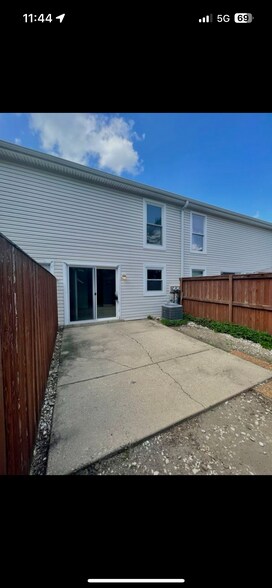 Building Photo - 1766 Hassell Rd