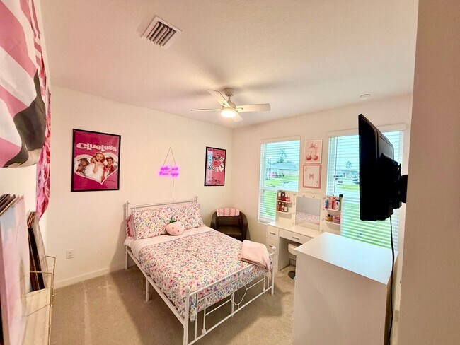 Building Photo - 6266 Buckthorn Cir