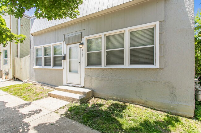Building Photo - 4158 Oak St