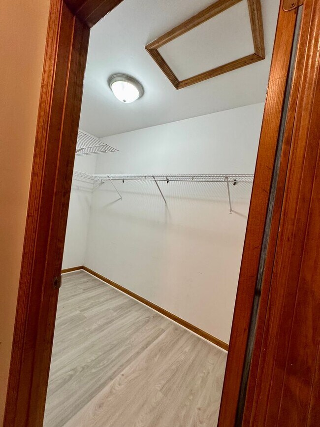 Building Photo - 2720 Hazel St