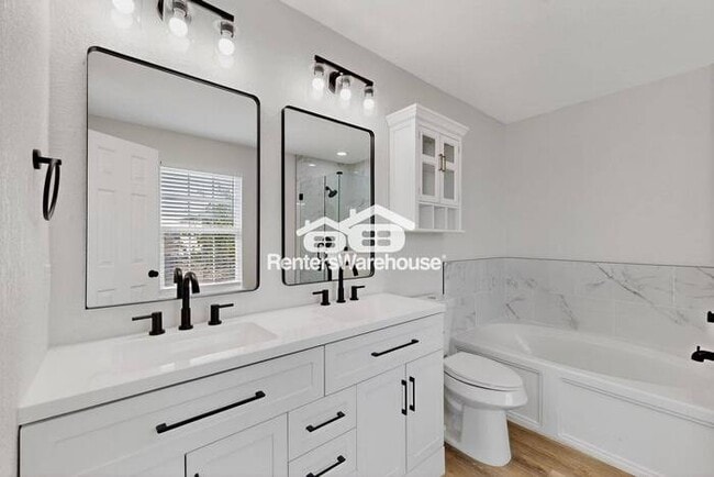 Building Photo - Haslet New Listing Completely Refreshed