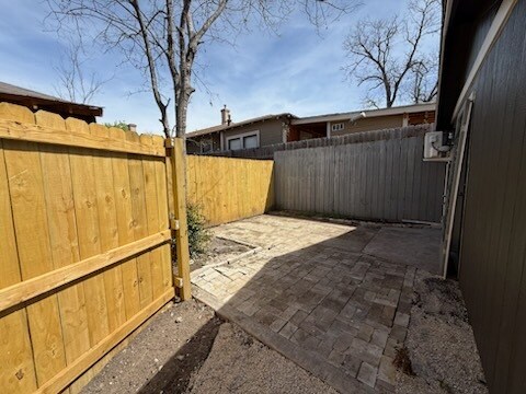 Building Photo - 1120 Rigsby Ave