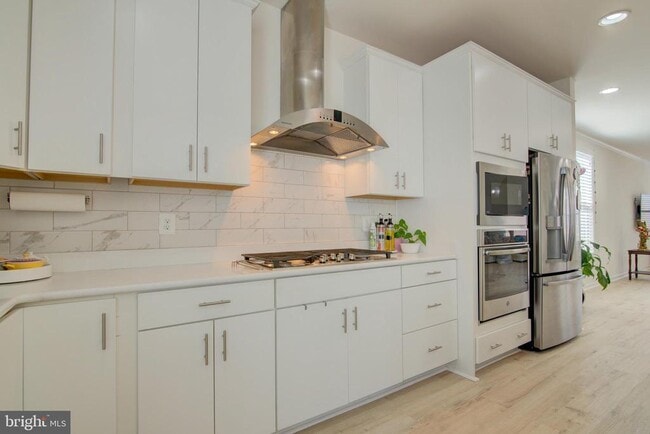 Building Photo - 42363 Alder Forest Terrace