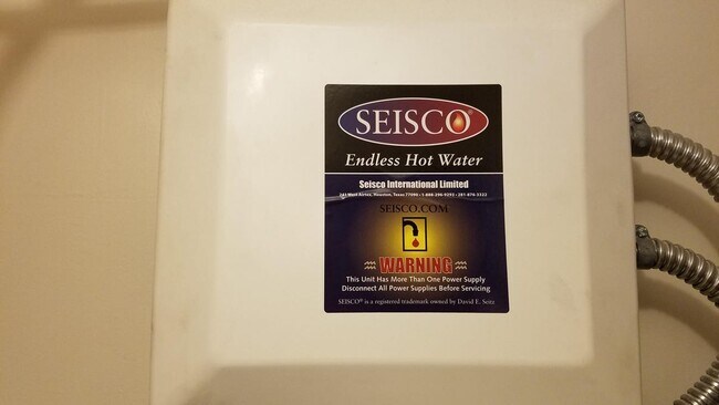 Building Photo - 212 St Johns Ave