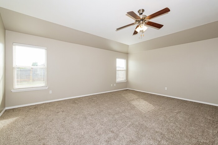 Building Photo - 13312 Beaumont Dr