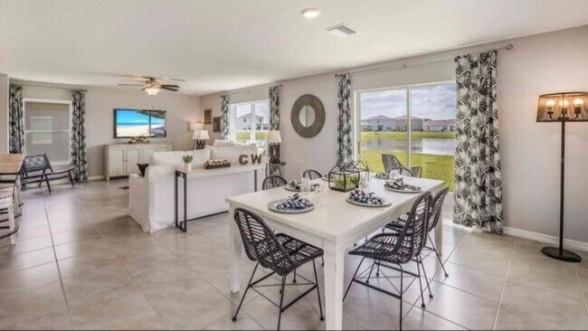 Building Photo - 33366 Darley Dl Trl
