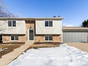Building Photo - Lovely 4-Bedroom, 2-Bath Home in Aurora with Large Backyard and 2-Car Attached Garage!