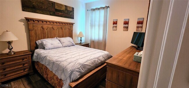 Building Photo - 16409 Palmetto St