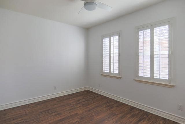 Building Photo - 415 N Cedros Ave