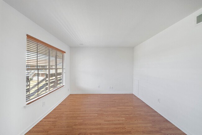 Building Photo - 2828 61st St