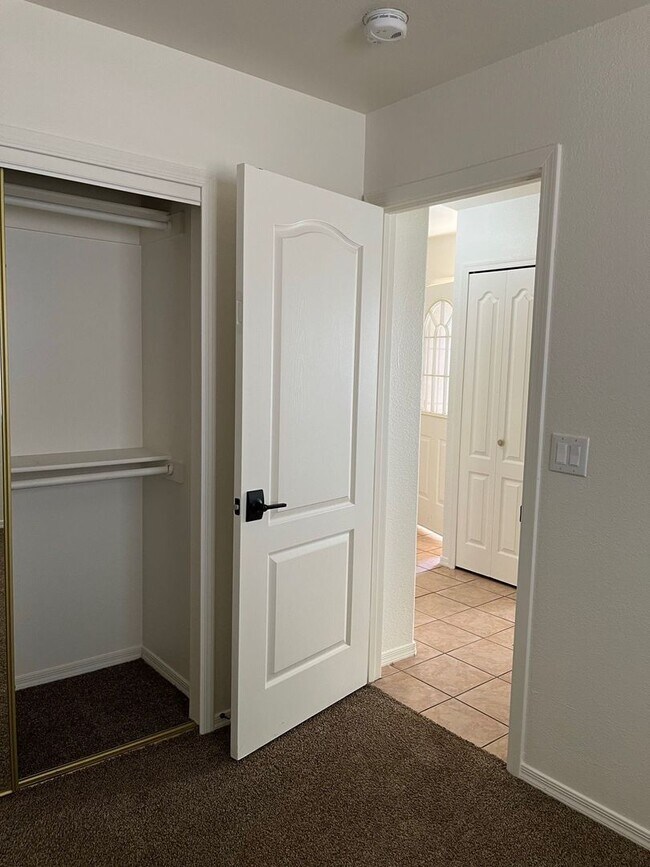 Building Photo - 3 Bedroom 2 bath with solar and electric car plug in