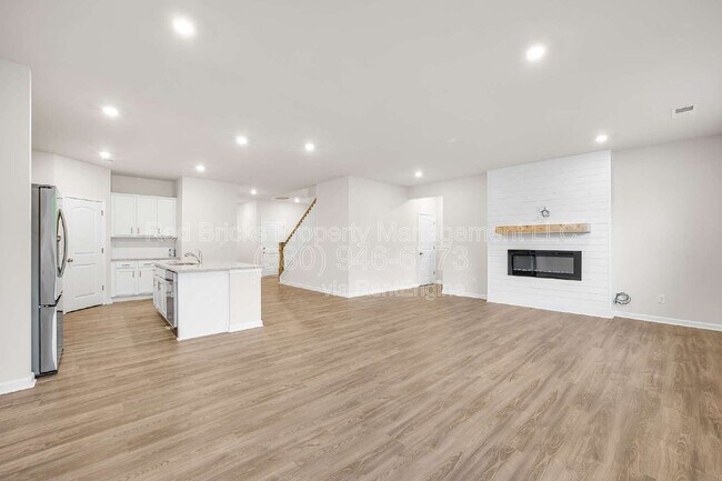 Building Photo - 412 Wild Dove Ct