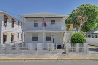 Building Photo - 236 N Oleander Ave
