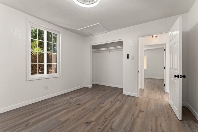 Bedroom 1 with closet - 2218 S Redondo Blvd