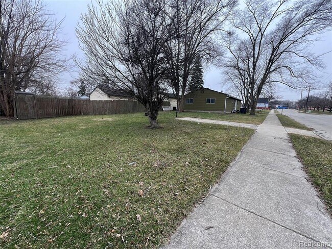 Building Photo - 11409 W Point St