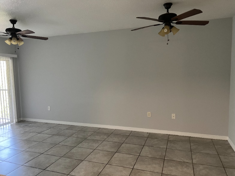 Building Photo - 6431 Cypressdale Dr