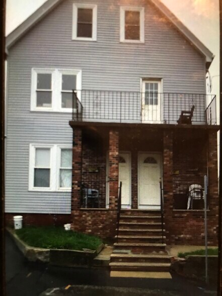 Building Photo - 53 Granville Ave