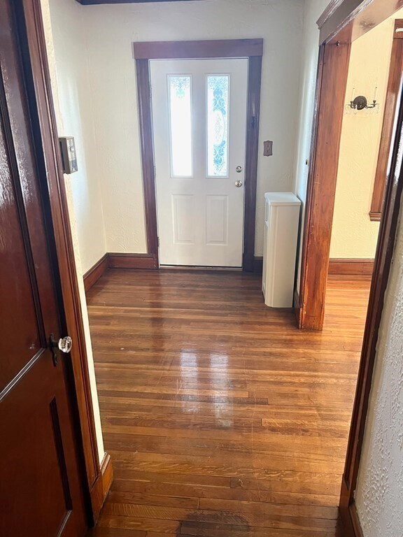 Building Photo - 15 Woodrow Ave