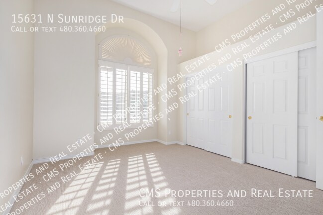 Building Photo - 15631 Sunridge Dr