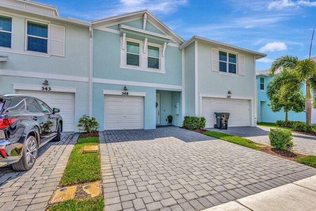 Building Photo - 345 SE Sea Hunt Way