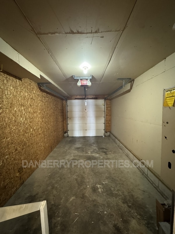 Building Photo - 214 Madison Ave