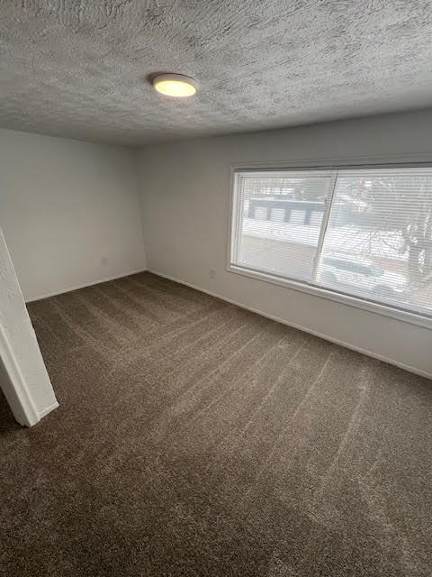 Building Photo - 436 S Washington St