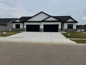Building Photo - New Construction! West side location. 4br,...