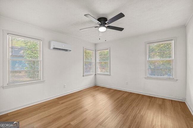 Building Photo - 72 Artillery Dr