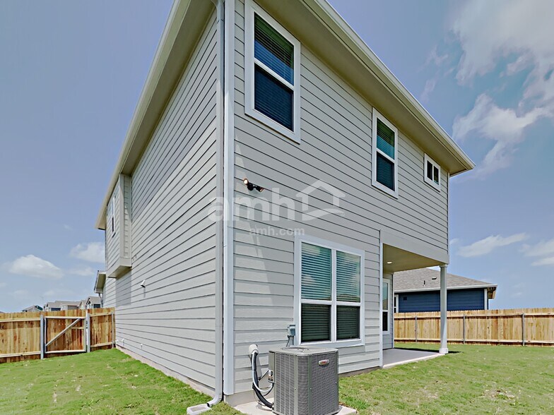 Building Photo - 272 Aspen Waters