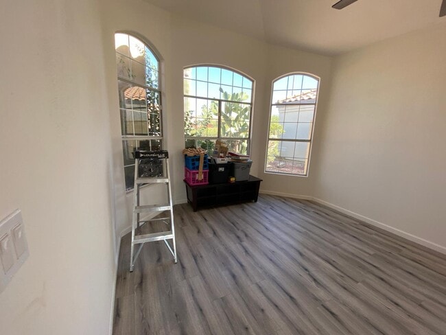 Building Photo - 10254 Hopi Ln