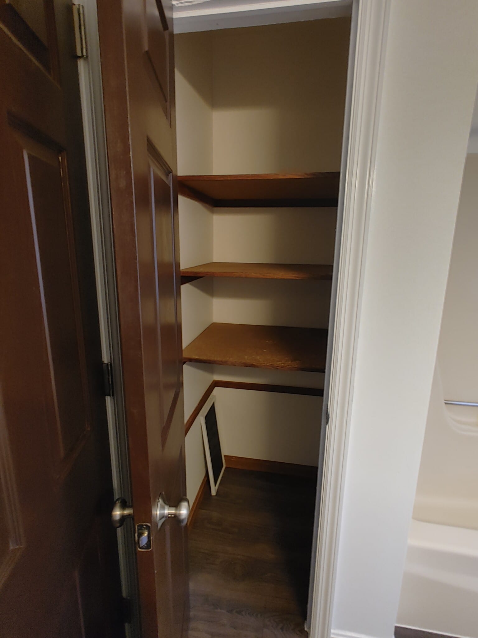 Full bath closet - 110 Froelich Ave