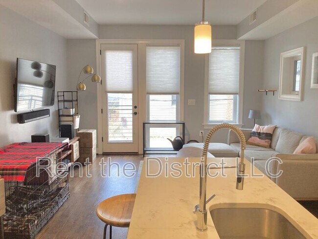 Building Photo - 4126 8th St NW