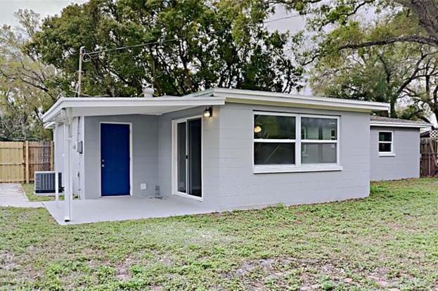 Building Photo - 4949 Lake Ridge Ln