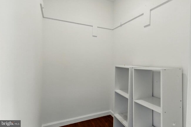 Building Photo - 351 Gundry Dr