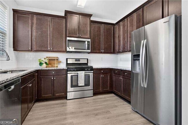 Building Photo - 4688 Beacon Ridge Ln