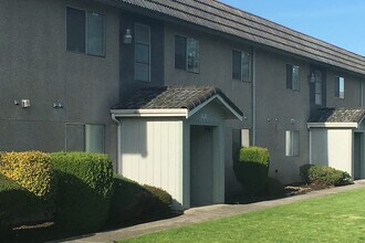 Building Photo - Blue Bird