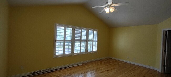 Building Photo - Beautiful 2 Story Home w attached 2 car ga...