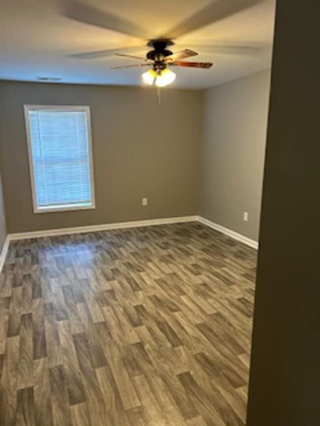 Building Photo - Gardenia Lane