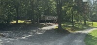 Building Photo - 2 bed/1 bath furnished bungalow - Bean Station, TN